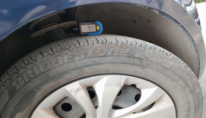 2021 Maruti Swift VXI, Petrol, Manual, 60,964 km, tyre