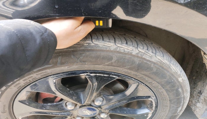 2016 Ford Figo Aspire TITANIUM1.5 DIESEL, Diesel, Manual, 1,45,244 km, tyre