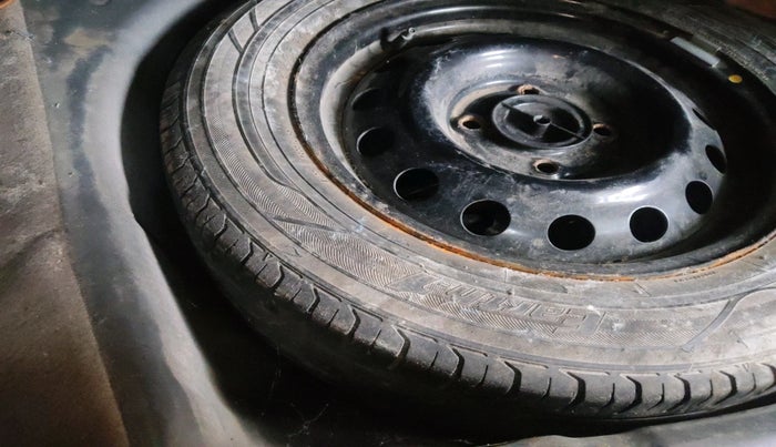 2016 Ford Figo Aspire TITANIUM1.5 DIESEL, Diesel, Manual, 1,45,244 km, tyre