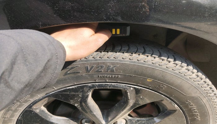 2016 Ford Figo Aspire TITANIUM1.5 DIESEL, Diesel, Manual, 1,45,244 km, tyre