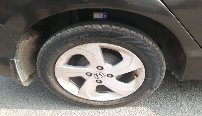 2016 Honda City 1.5L I-VTEC V MT, Petrol, Manual, 77,197 km, tyre