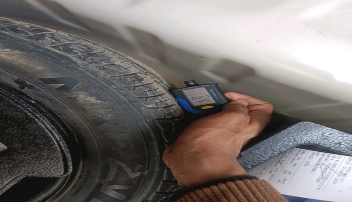 2016 Maruti Ciaz ZDI+ SHVS, Diesel, Manual, 1,50,024 km, tyre