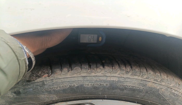 2018 Hyundai Verna 1.6 VTVT SX, Petrol, Manual, 52,110 km, tyre