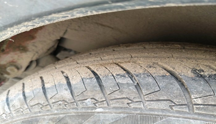 2018 Maruti IGNIS ZETA 1.2, Petrol, Manual, 1,67,786 km, tyre