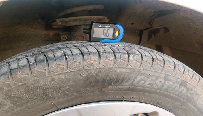 2013 Maruti Swift Dzire VDI, Diesel, Manual, 1,33,194 km, tyre