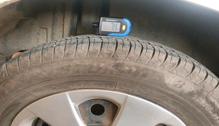 2013 Maruti Swift Dzire VDI, Diesel, Manual, 1,33,194 km, tyre