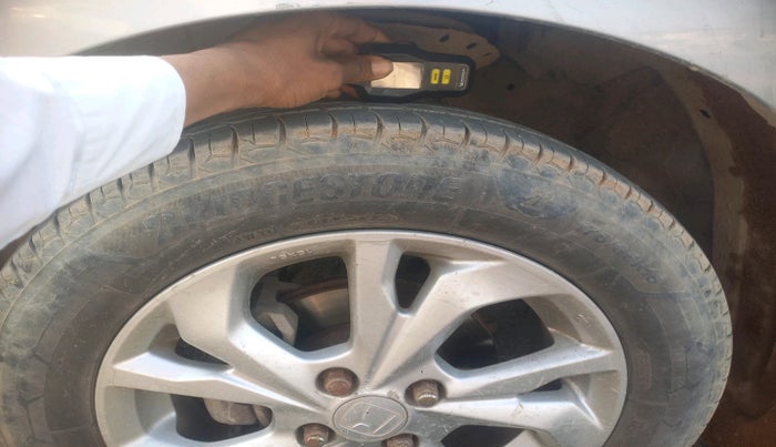 2018 Honda Amaze 1.2L I-VTEC V, Petrol, Manual, 1,02,859 km, tyre