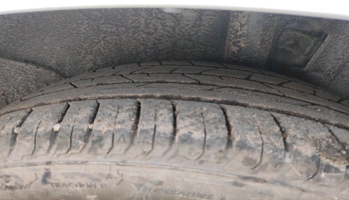 2023 Hyundai NEW I20 SPORTZ 1.2 MT, Petrol, Manual, 11,051 km, tyre