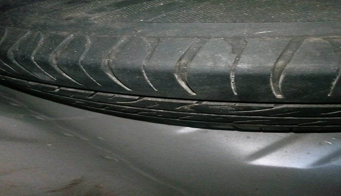 2012 Nissan Micra XL PETROL, Petrol, Manual, 1,11,323 km, tyre