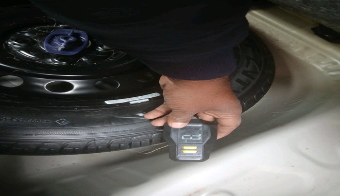 2020 Maruti New Wagon-R ZXI 1.2, Petrol, Manual, 14,648 km, tyre