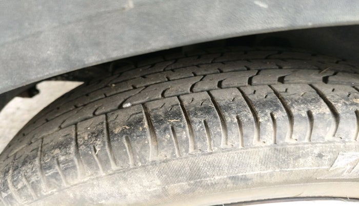 2015 Hyundai Creta S 1.6 PETROL, Petrol, Manual, 1,19,354 km, tyre