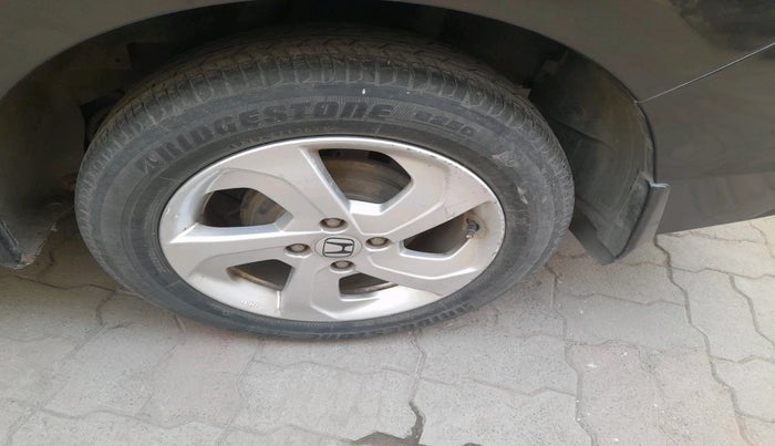 2014 Honda City 1.5L I-DTEC V, Diesel, Manual, 1,03,900 km, tyre