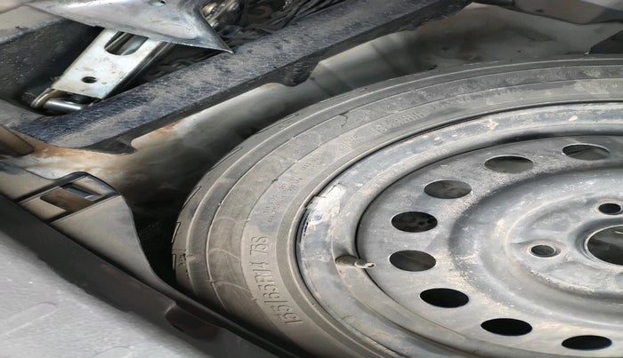 2016 Maruti Wagon R 1.0 VXI, Petrol, Manual, 63,173 km, tyre