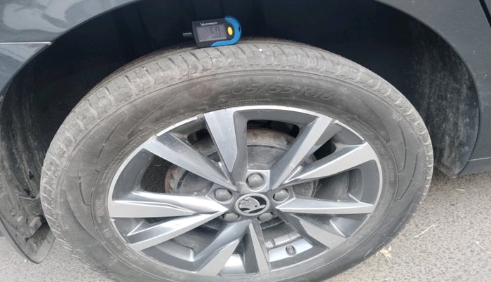 2024 Skoda SLAVIA STYLE 1.5L TSI DSG, Petrol, Automatic, 16,263 km, tyre