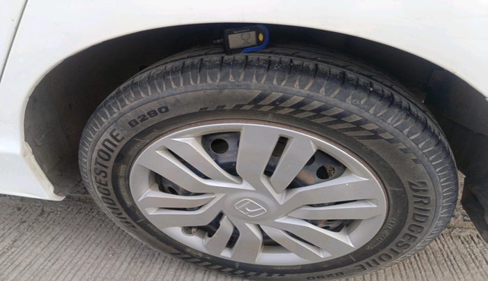 2014 Honda City 1.5L I-VTEC SV, Petrol, Manual, 1,87,239 km, tyre