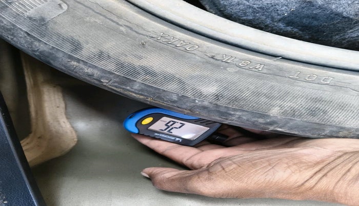 2014 Hyundai Elite i20 ASTA 1.2, Petrol, Manual, 1,60,279 km, tyre