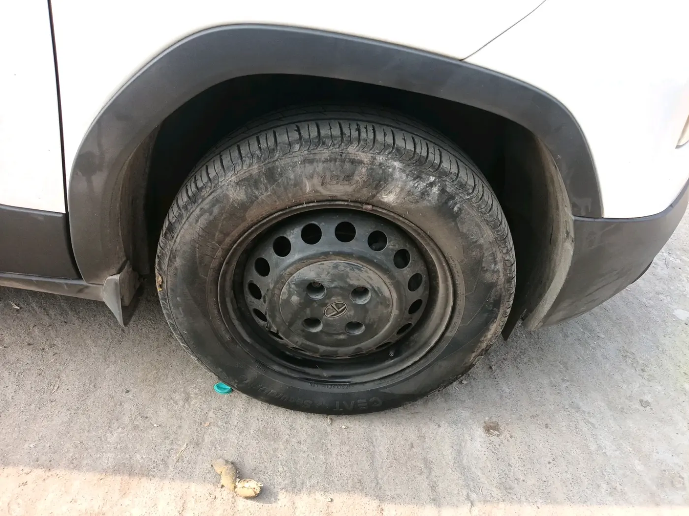 2021 Tata PUNCH PURE MT, Petrol, Manual, 31,978 km, tyre