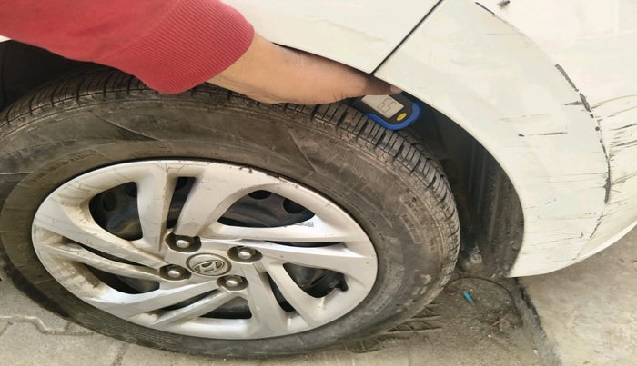 2020 Hyundai AURA S 1.2, Petrol, Manual, 76,095 km, tyre