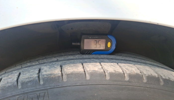 2021 Hyundai NEW I20 SPORTZ 1.5 MT, Diesel, Manual, 83,623 km, tyre