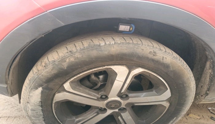 2022 Tata NEXON XZ PLUS SUNROOF PETROL DUAL TONE, Petrol, Manual, 1,01,190 km, tyre