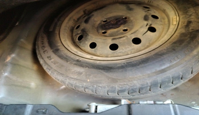 2019 Maruti Dzire VDI AMT, Diesel, Automatic, 92,582 km, tyre