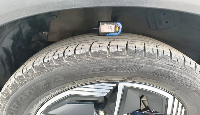 2023 Tata NEXON CREATIVE PLUS S 1.2 REVOTRON 7 DCA, Petrol, Automatic, 19,557 km, tyre