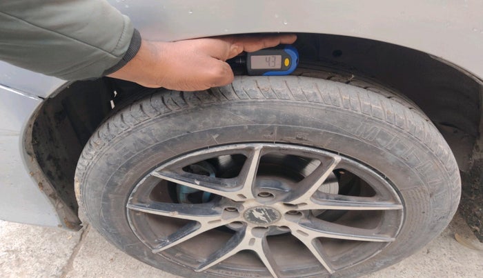 2014 Honda City 1.5L I-VTEC S MT, CNG, Manual, 64,000 km, tyre