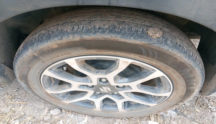 2024 Maruti XL6 ZETA CNG, Petrol, Manual, 51,474 km, tyre