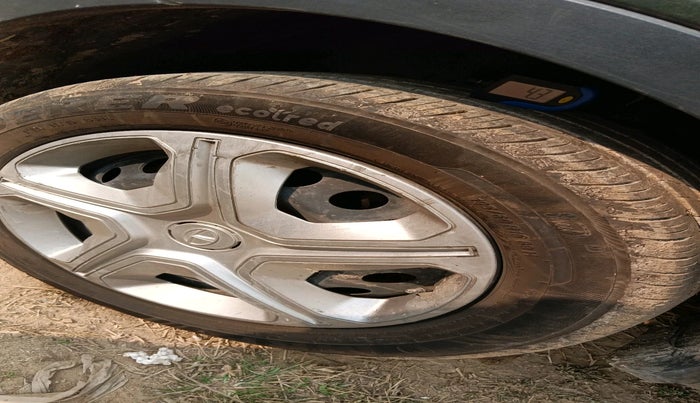 2022 Tata NEXON XMA PLUS SUNROOF PETROL, Petrol, Automatic, 75,563 km, tyre