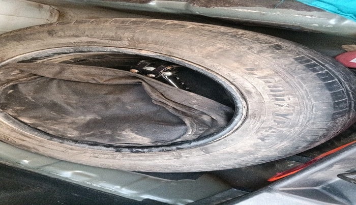 2022 Tata NEXON XMA PLUS SUNROOF PETROL, Petrol, Automatic, 75,563 km, tyre