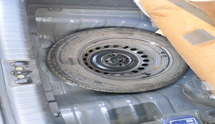 2021 Hyundai GRAND I10 NIOS SPORTZ 1.2 KAPPA VTVT, Petrol, Manual, 65,738 km, tyre