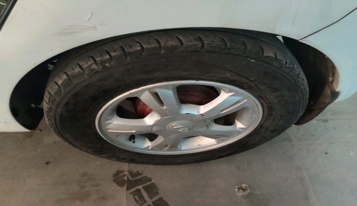 2011 Hyundai i20 SPORTZ 1.2, Petrol, Manual, 76,089 km, tyre