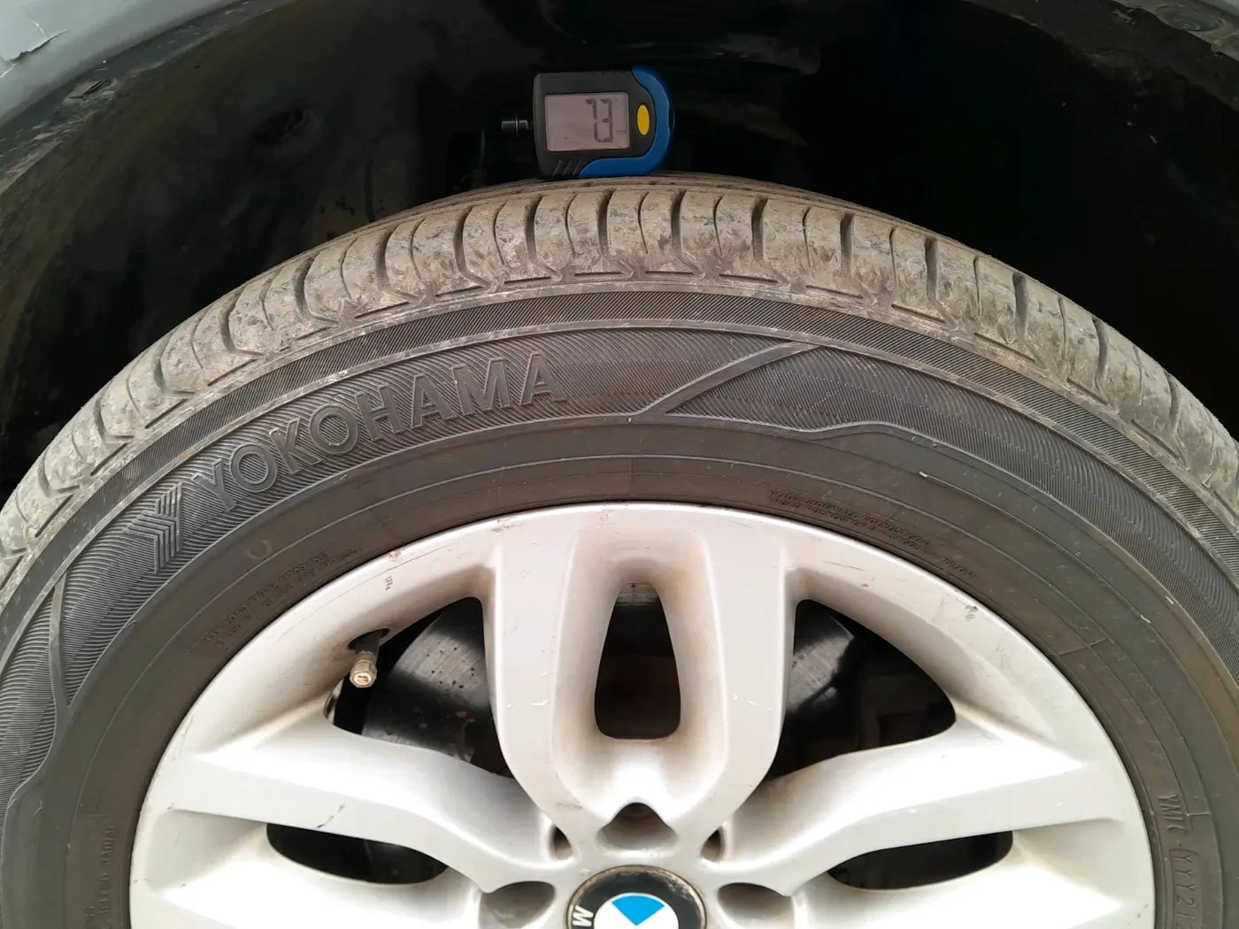 2012 BMW X3 XDRIVE 20D, Diesel, Automatic, 9,98,575 km, tyre