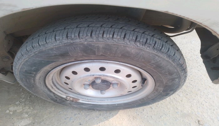 2020 Maruti New Wagon-R LXI CNG (O) 1.0, CNG, Manual, 1,27,894 km, tyre