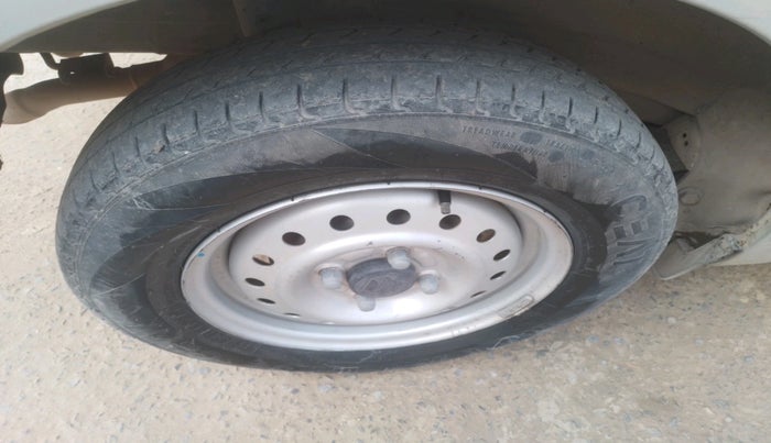 2020 Maruti New Wagon-R LXI CNG (O) 1.0, CNG, Manual, 1,27,894 km, tyre