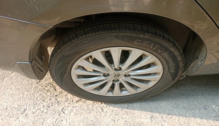 2018 Maruti Ciaz ZETA 1.5 SHVS MT PETROL, Petrol, Manual, 64,423 km, tyre