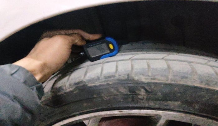 2017 Hyundai Elite i20 SPORTZ 1.4 CRDI, Diesel, Manual, 66,716 km, tyre