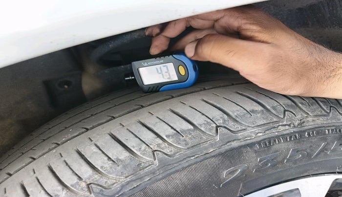 2021 Jeep Compass MODEL S (O) DIESEL 4X4 AT, Diesel, Automatic, 86,909 km, tyre