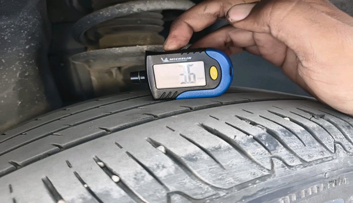 2021 Jeep Compass MODEL S (O) DIESEL 4X4 AT, Diesel, Automatic, 86,909 km, tyre