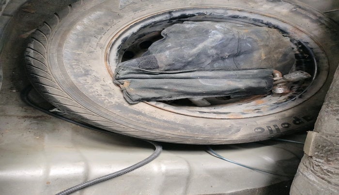 2013 Hyundai i20 ASTA 1.2, Petrol, Manual, 65,861 km, tyre