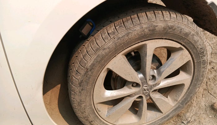 2016 Hyundai Elite i20 ASTA 1.2 (O), Petrol, Manual, 20,501 km, tyre