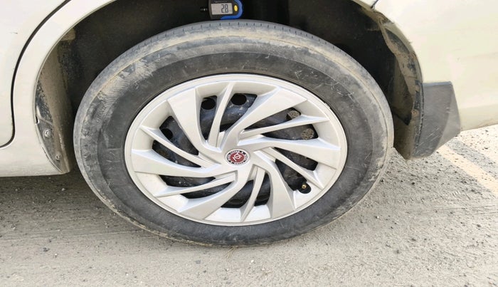 2016 Maruti Ertiga VDI SHVS, Diesel, Manual, 76,329 km, tyre