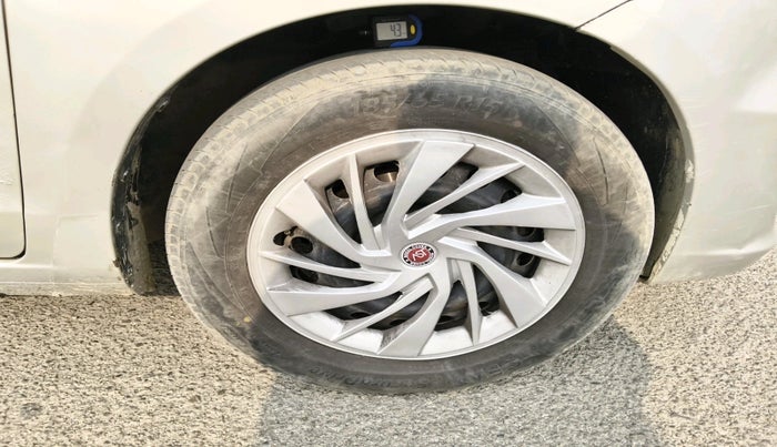 2016 Maruti Ertiga VDI SHVS, Diesel, Manual, 76,329 km, tyre