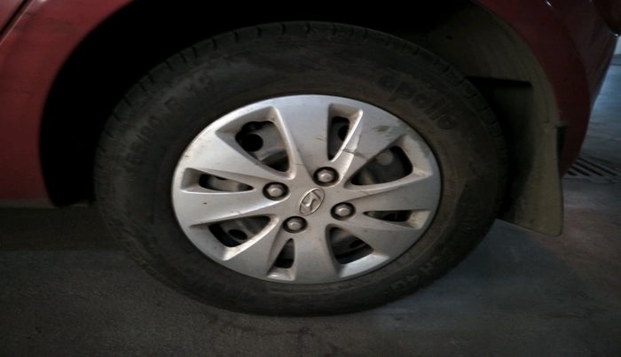 2011 Hyundai i10 MAGNA 1.2, Petrol, Manual, 96,395 km, tyre