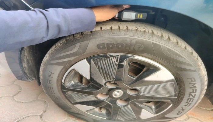 2023 Tata TIAGO EV XZ PLUS TECH LUX LONG RANGE, Electric, Automatic, 12,512 km, tyre