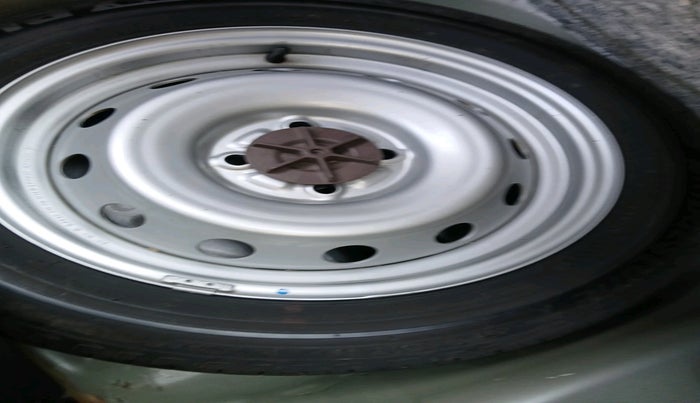 2018 Maruti IGNIS SIGMA 1.2, Petrol, Manual, 41,297 km, tyre