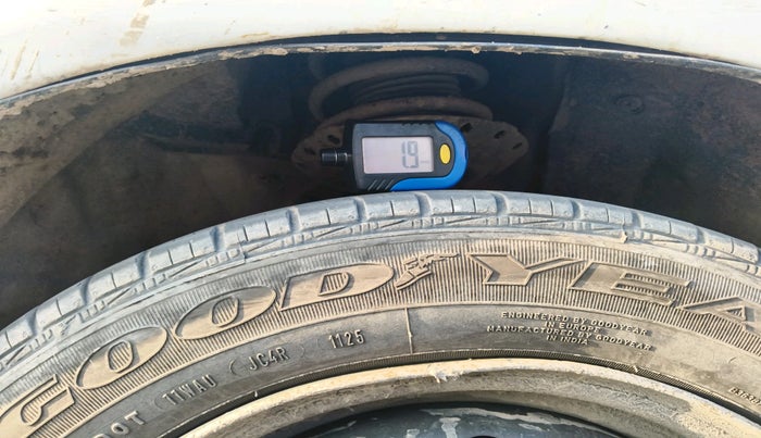 2016 Honda Amaze 1.5L I-DTEC E, Diesel, Manual, 1,28,375 km, tyre