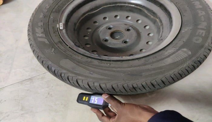 2021 Maruti New Wagon-R LXI CNG 1.0, Petrol, Manual, 71,211 km, tyre