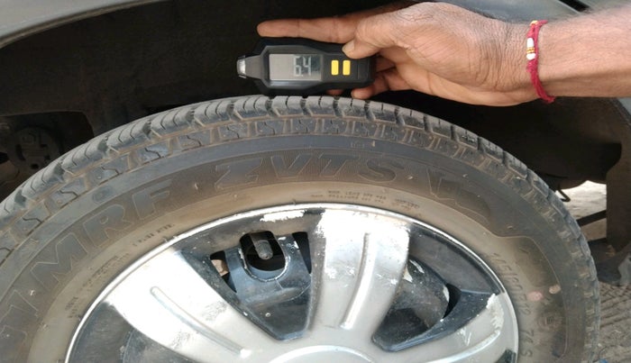 2016 Maruti Alto 800 LXI, Petrol, Manual, 18,535 km, tyre