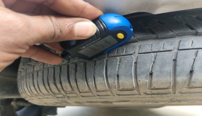 2023 Mahindra SCORPIO-N Z8 L DIESEL AT 4WD 7 STR, Diesel, Automatic, 1,13,670 km, tyre